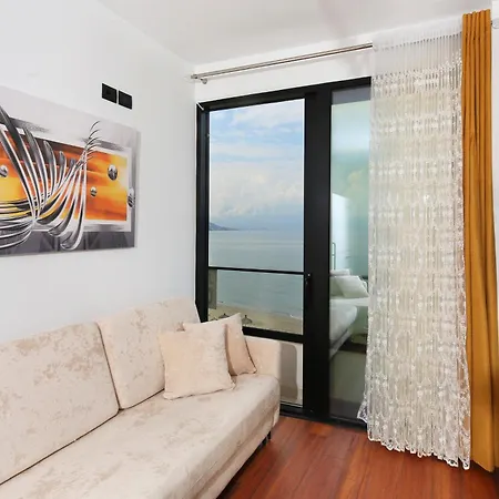 Apartman Joelisrentapartments *