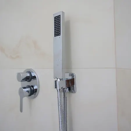 Joelisrentapartments Monolocale E Bilocale Apartment Vlorë